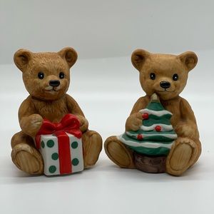 Holiday Bears Homeco Set Of 2 Brown With Gift And Christmas Tree